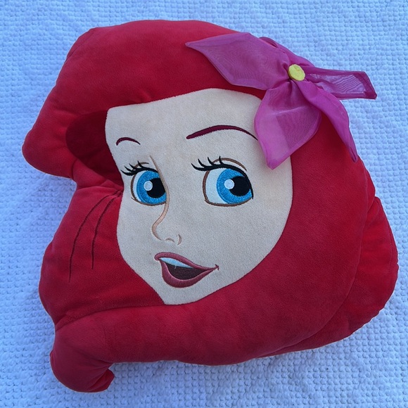 Disneys Ariel and Minnie plush - Picture 2 of 8